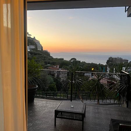 شقة La Conca Dei Sogni سورينتو المظهر الخارجي الصورة